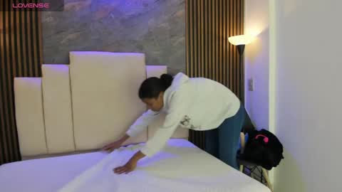 catiusca_reyes_03 online show from 04-16-26, 01:01