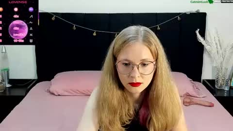 CatmintLush online show from 07-08-26, 11:42