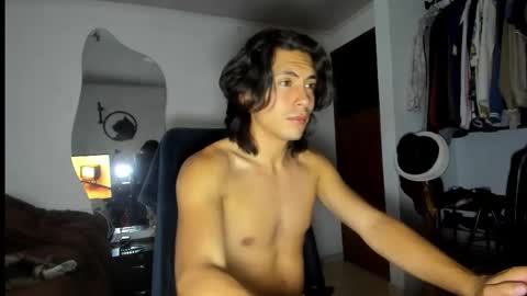 catnuaa online show from 03-12-26, 06:47