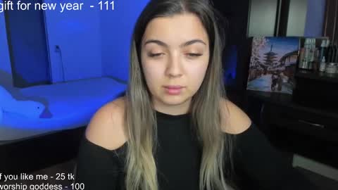 Snapshot of catrinaeuphorina chatting on 01-05-25, 12:10 Catrina or just Cat online show from 01-05-25, 12:10