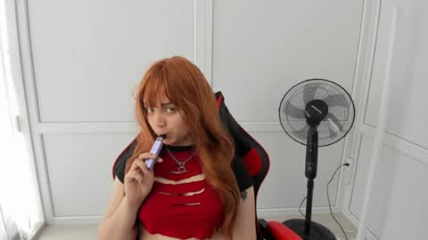 Snapshot of catrine_cute chatting on 06-18-26, 09:25 Catrine online show from 06-18-26, 09:25