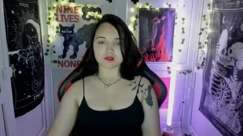 Snapshot of catrine_cute chatting on 06-22-26, 06:43 Catrine online show from 06-22-26, 06:43
