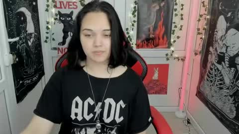 Snapshot of catrine_cute chatting on 06-26-26, 07:24 Catrine online show from 06-26-26, 07:24
