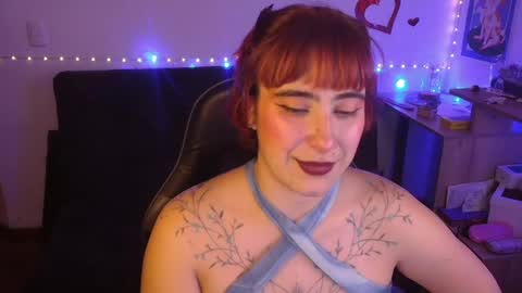 Snapshot of catsito chatting on 05-01-26, 12:48 im MIA -Independent Model MY OF is catsito3 online show from 05-01-26, 12:48