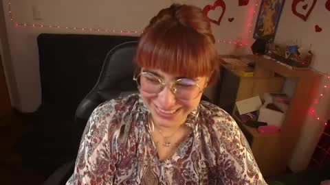 Snapshot of catsito chatting on 05-12-26, 05:37 im MIA -Independent Model MY OF is catsito3 online show from 05-12-26, 05:37