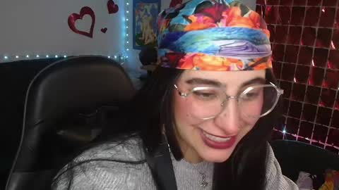 Snapshot of catsito chatting on 05-24-26, 02:27 im MIA -Independent Model MY OF is catsito3 online show from 05-24-26, 02:27