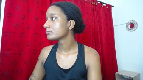 Cattleya online show from 12-31-24, 10:04