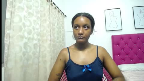 Cattleya online show from 10-27-25, 02:10