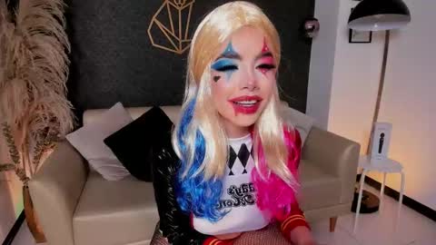 Snapshot of catvalentinee_ chatting on 10-30-25, 08:38 catvalentinee_ online show from 10-30-25, 08:38