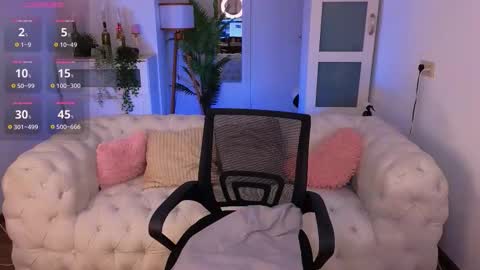 Snapshot of caty_cuddly chatting on 09-17-25, 06:26 caty_cuddly online show from 09-17-25, 06:26