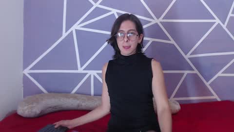 cava_pretty online show from 12-10-24, 07:05