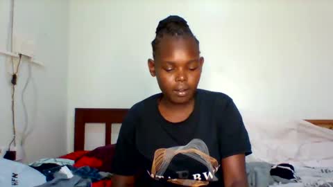 Snapshot of cavy_sweet chatting on 12-06-24, 12:27 Mecy online show from 12-06-24, 12:27