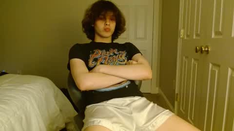 Snapshot of cayjorrr chatting on 12-24-24, 02:43 222cayyy online show from 12-24-24, 02:43