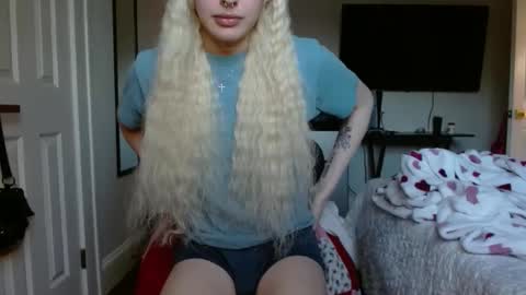 Snapshot of cayjorrr chatting on 03-19-26, 11:20 222cayyy online show from 03-19-26, 11:20