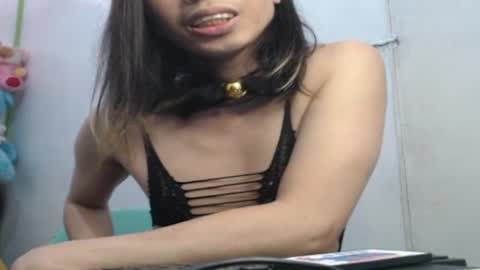 FlirtyPixel online show from 12-10-24, 04:02