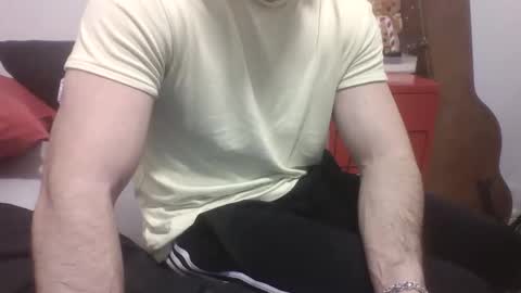 Snapshot of cballs34 chatting on 02-21-26, 01:34 Matthiiieeeuuu online show from 02-21-26, 01:34