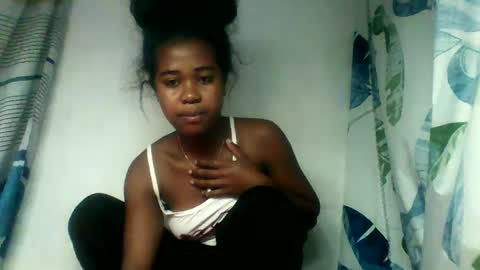 Snapshot of cclanioo chatting on 05-13-26, 09:22 cclanioo online show from 05-13-26, 09:22