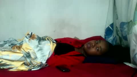 Snapshot of cclanioo chatting on 05-16-26, 12:40 cclanioo online show from 05-16-26, 12:40