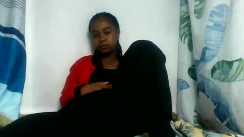 Snapshot of cclanioo chatting on 05-18-26, 04:35 cclanioo online show from 05-18-26, 04:35