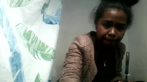 Snapshot of cclanioo chatting on 05-24-26, 05:07 cclanioo online show from 05-24-26, 05:07