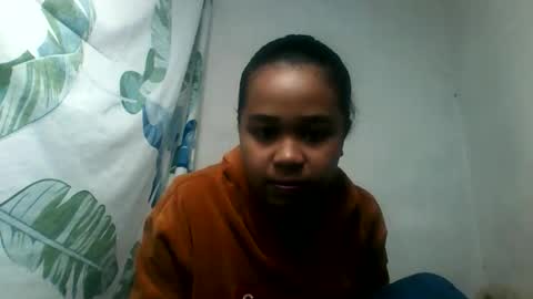 Snapshot of cclanioo chatting on 06-01-26, 06:48 cclanioo online show from 06-01-26, 06:48