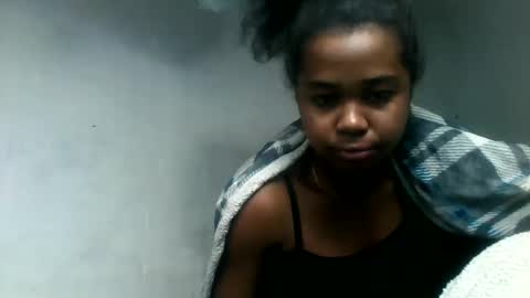Snapshot of cclanioo chatting on 06-08-26, 01:28 cclanioo online show from 06-08-26, 01:28