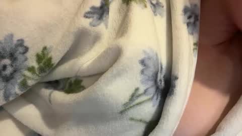 Claire online show from 04-04-26, 11:24