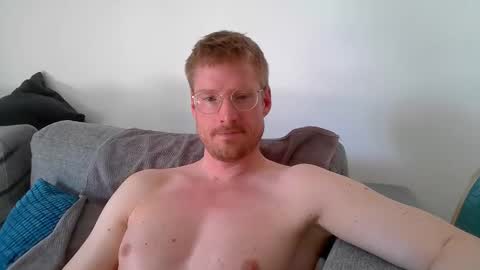 Snapshot of ccloser87 chatting on 04-17-26, 03:15 ccloser87 online show from 04-17-26, 03:15