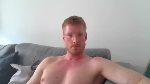 Snapshot of ccloser87 chatting on 05-14-26, 02:57 ccloser87 online show from 05-14-26, 02:57