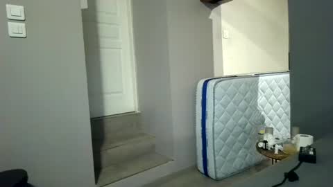 cclovefrench online show from 03-08-26, 02:04