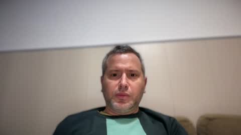 Snapshot of ccmhp1 chatting on 07-15-26, 02:06 Tomys online show from 07-15-26, 02:06