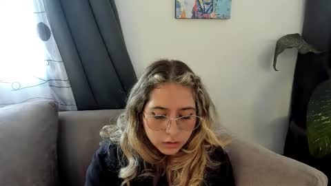 ccuteass online show from 12-12-24, 01:17