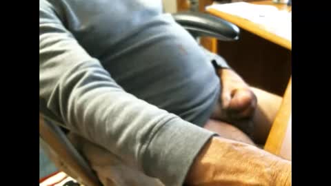 CCzt154 online show from 04-19-26, 03:55