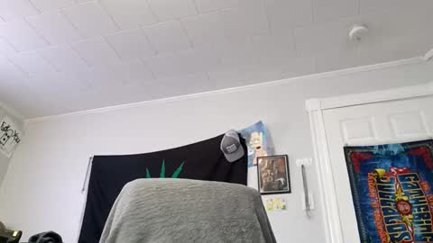 ChuckyyChokesU online show from 12-21-24, 04:46