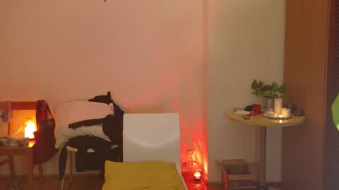 Ametrine online show from 10-27-25, 09:52