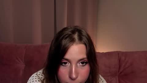 Snapshot of ceceliapidcock chatting on 09-22-25, 07:16 Lina online show from 09-22-25, 07:16