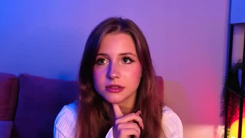 Snapshot of ceceliapidcock chatting on 10-21-25, 07:47 Lina online show from 10-21-25, 07:47