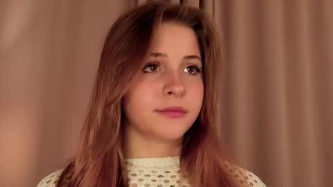 Snapshot of ceceliapidcock chatting on 12-05-25, 08:27 Lina online show from 12-05-25, 08:27