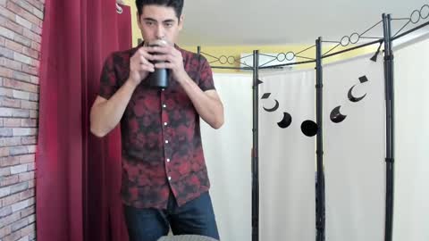 Cedric Moon online show from 01-18-25, 08:19