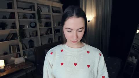 Josie Manesi online show from 12-24-24, 03:27