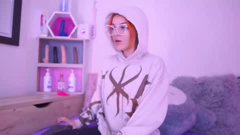 Celeste  online show from 11-06-25, 02:18