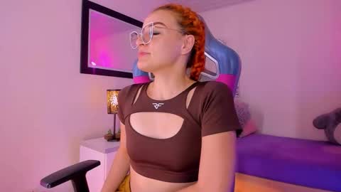 Snapshot of celeste_blazze chatting on 01-14-26, 03:17 Celeste online show from 01-14-26, 03:17