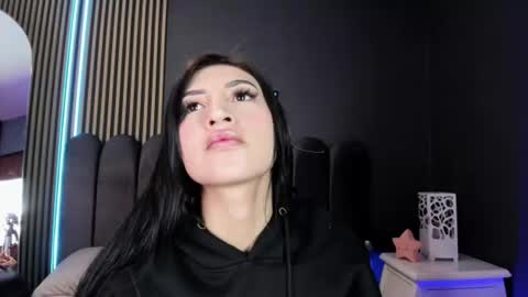 Snapshot of celeste_bs chatting on 06-17-26, 05:32 Celeste online show from 06-17-26, 05:32