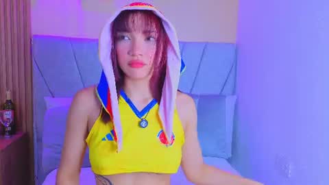 Snapshot of celeste_collinss_ chatting on 06-17-26, 04:04 celeste online show from 06-17-26, 04:04