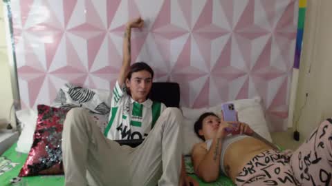 celeste_cristal22 online show from 03-11-25, 01:12
