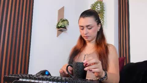     online show from 06-21-26, 12:46