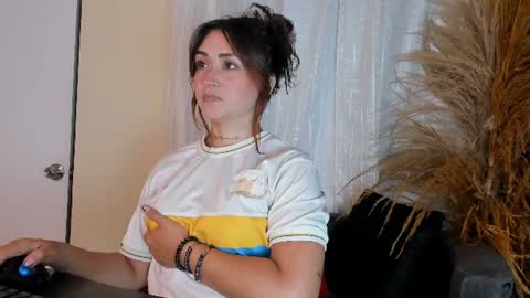     online show from 07-08-26, 12:04