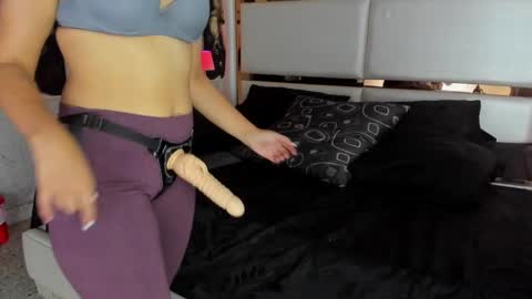 celeste_starsss online show from 02-28-25, 12:43