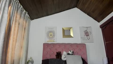 Celeste online show from 12-05-25, 11:30