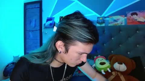 I am Valentinn online show from 12-01-25, 05:29